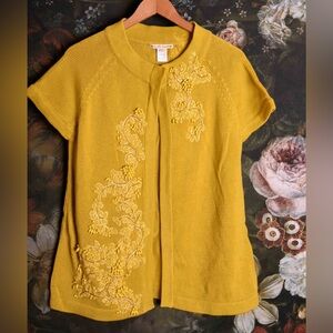Nanette Lepore mustard embellished beaded short sleeve sweater size L